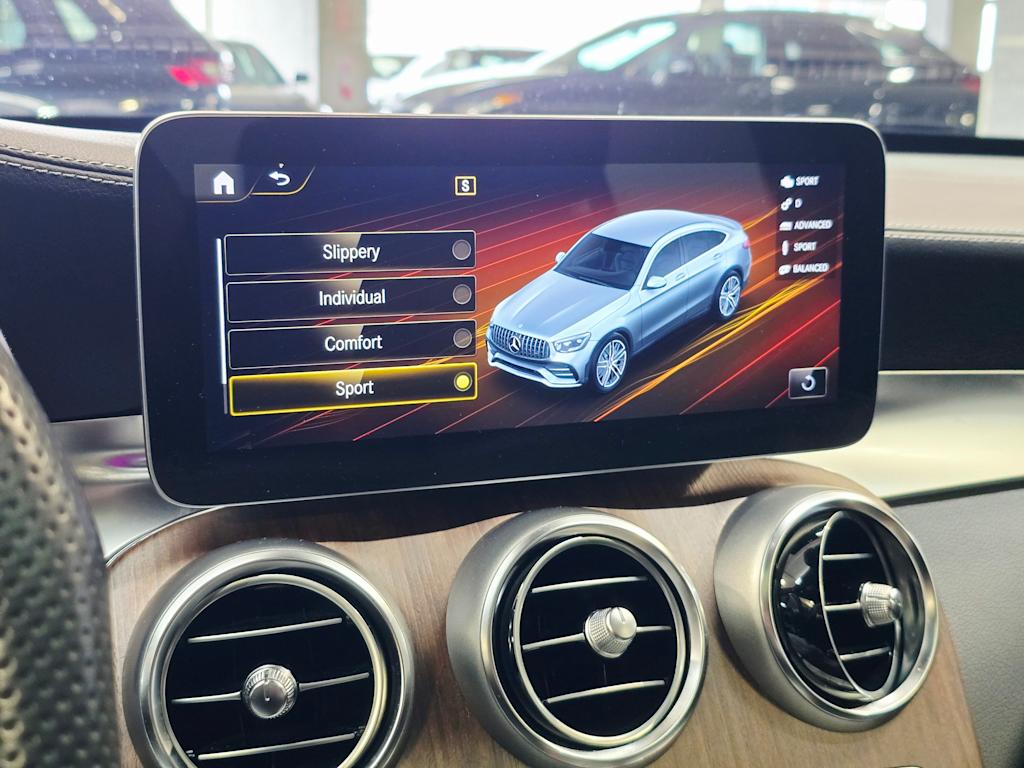 Thumbnail: 2020 Mercedes-Benz GLC - 24