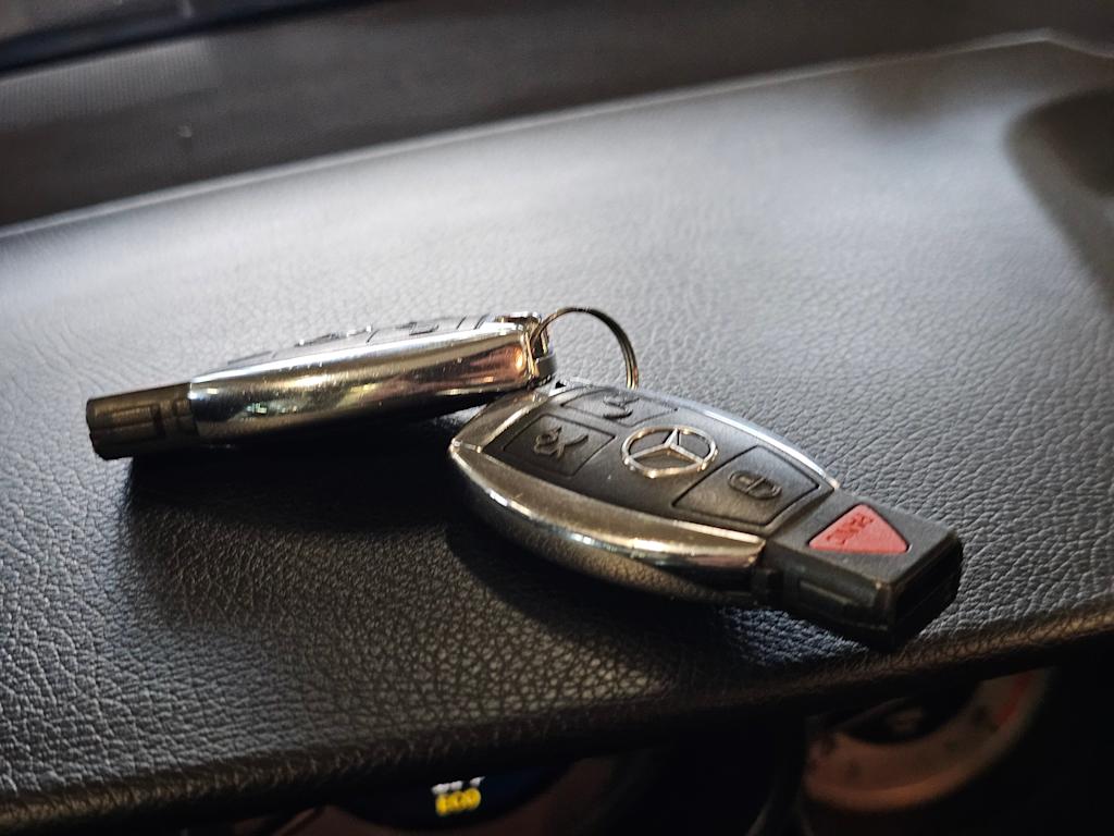 Thumbnail: 2013 Mercedes-Benz C-Class - 19