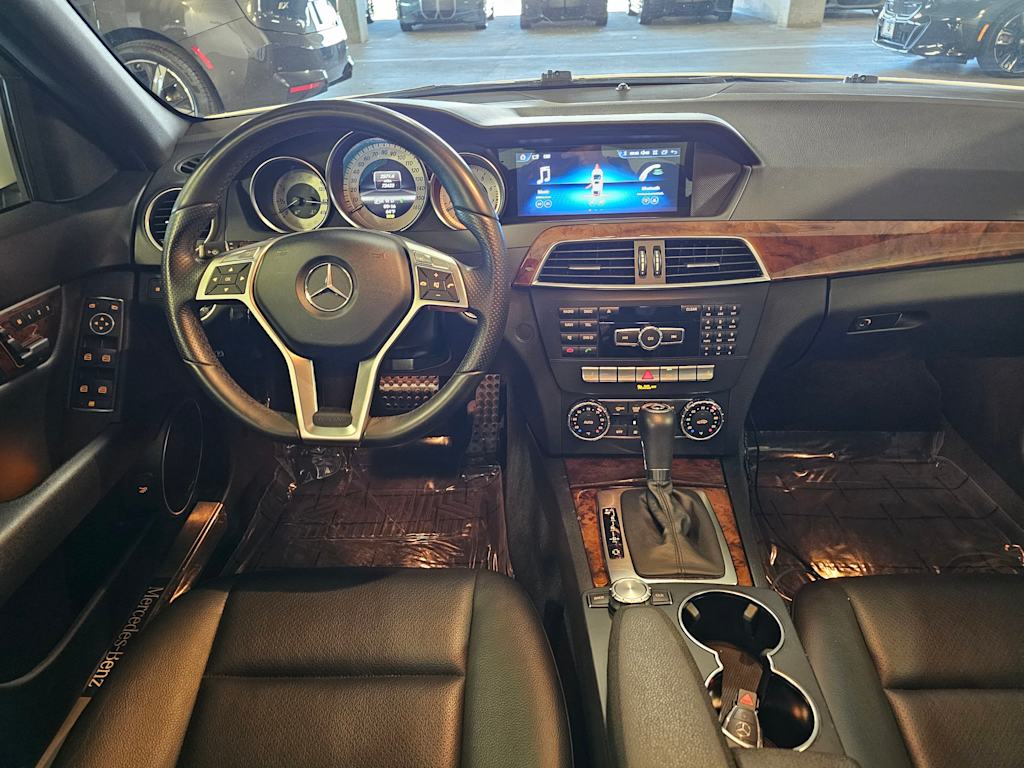 Thumbnail: 2013 Mercedes-Benz C-Class - 9