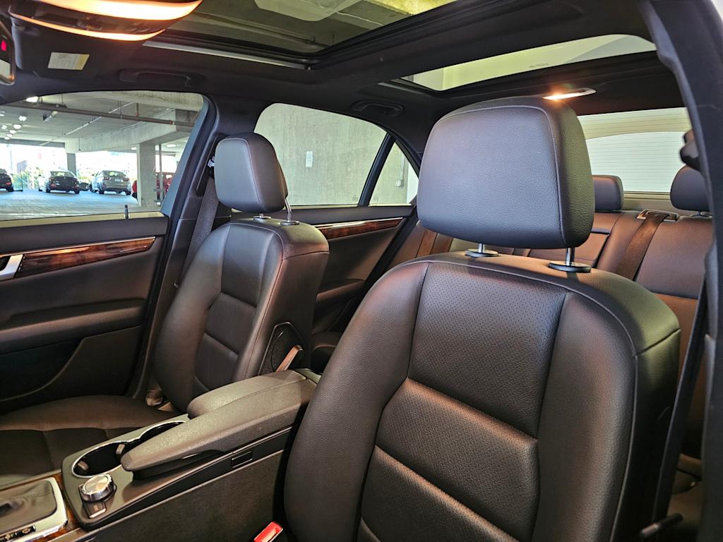 Thumbnail: 2013 Mercedes-Benz C-Class - 11