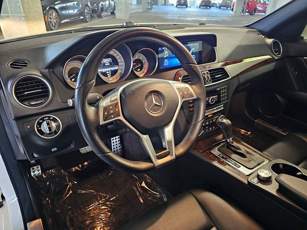 Thumbnail: 2013 Mercedes-Benz C-Class - 2