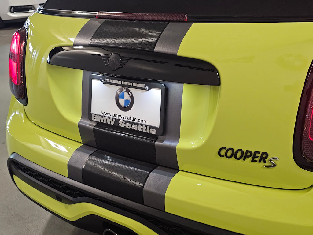 Thumbnail: 2022 MINI Cooper - 16