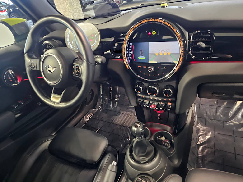 Thumbnail: 2022 MINI Cooper - 12