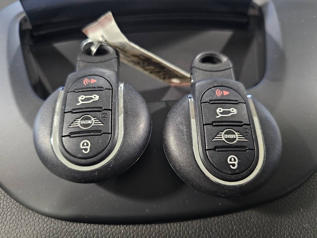 Thumbnail: 2022 MINI Cooper - 35