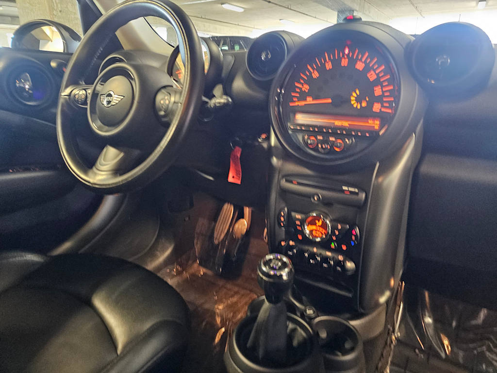 Thumbnail: 2016 MINI Cooper Countryman - 15
