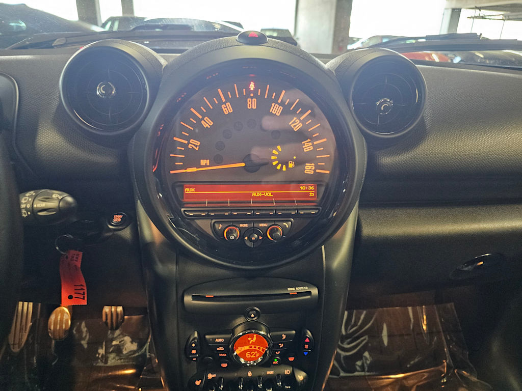 Thumbnail: 2016 MINI Cooper Countryman - 16