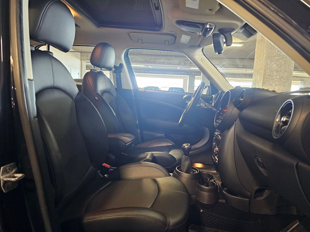 Thumbnail: 2016 MINI Cooper Countryman - 33