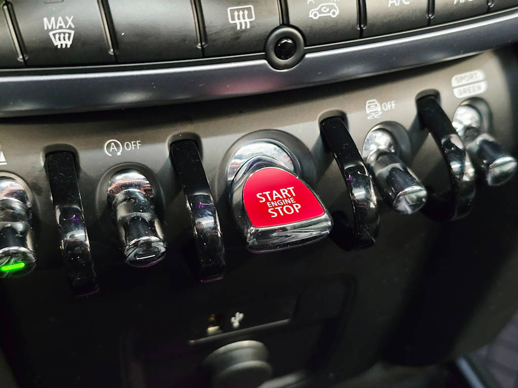 Thumbnail: 2023 MINI Cooper Countryman - 11