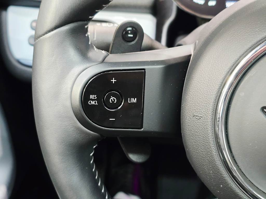 Thumbnail: 2023 MINI Cooper Countryman - 26