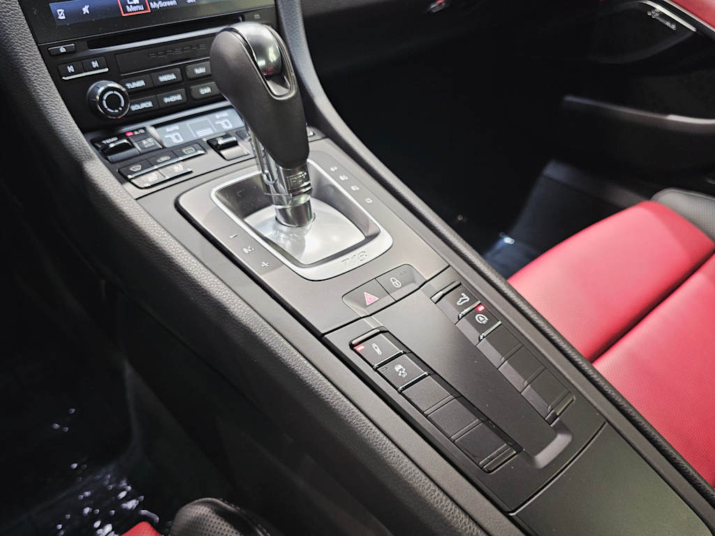 Thumbnail: 2018 Porsche 718 Cayman - 13