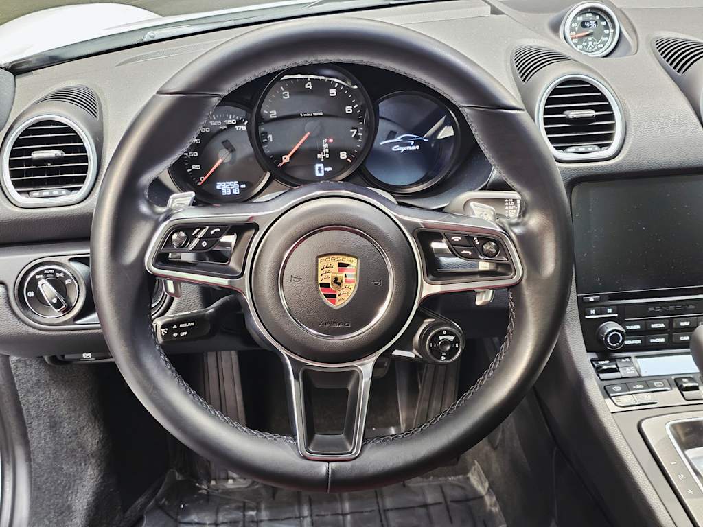 Thumbnail: 2018 Porsche 718 Cayman - 10