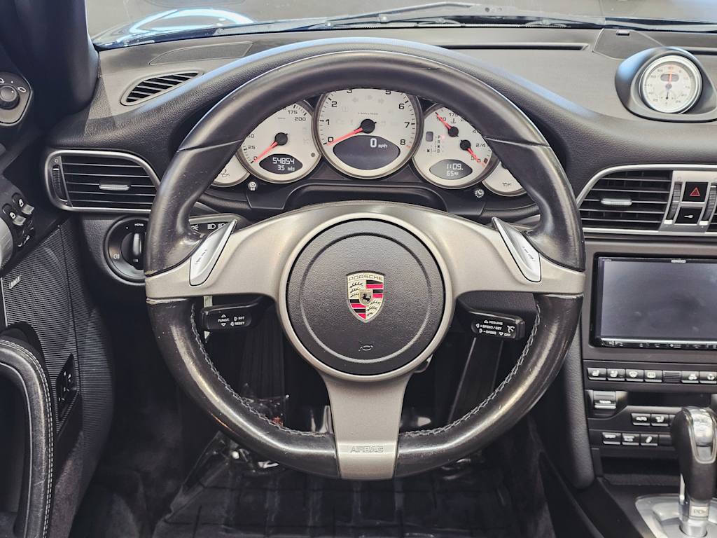 Thumbnail: 2009 Porsche 911 - 12