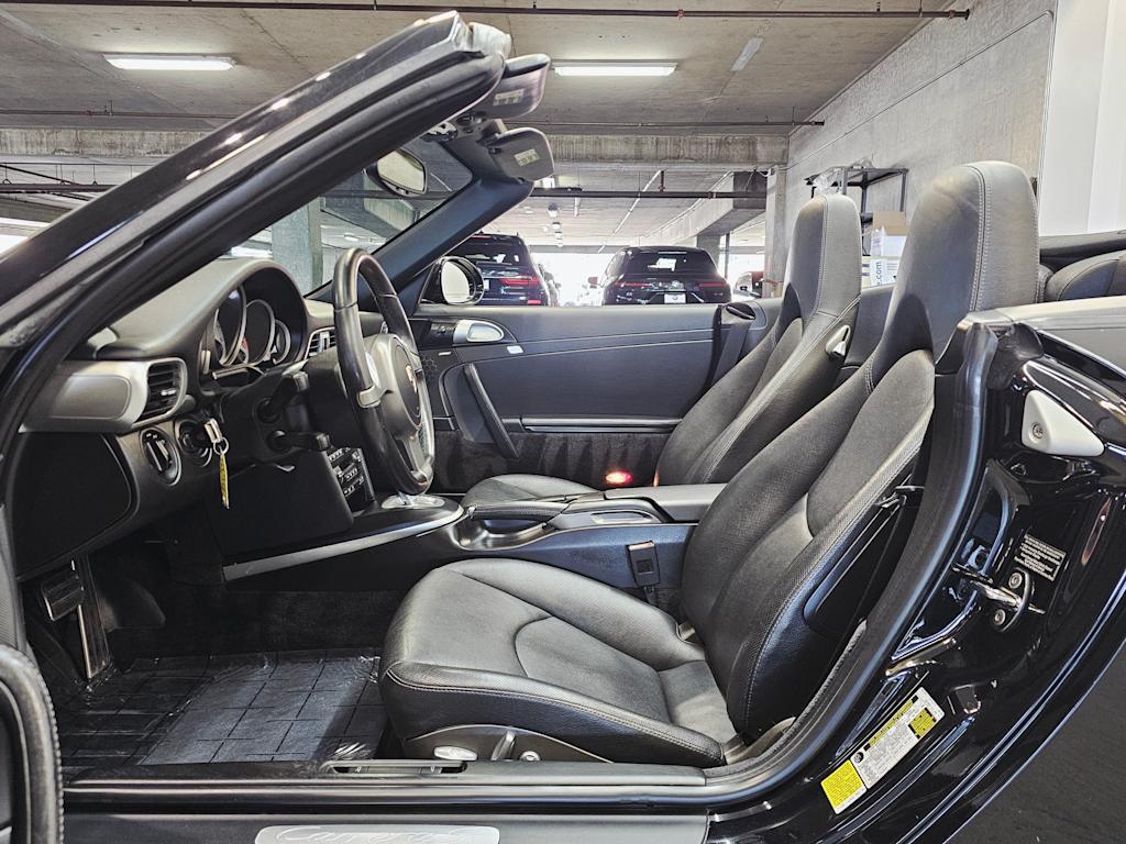 Thumbnail: 2009 Porsche 911 - 9