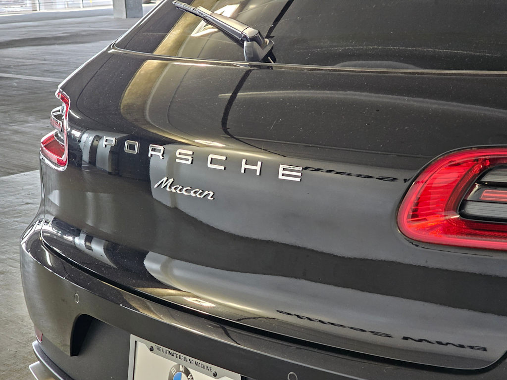 Thumbnail: 2017 Porsche Macan - 7