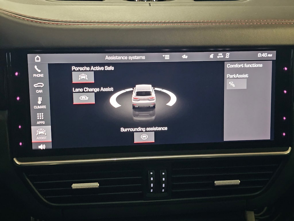 Thumbnail: 2021 Porsche Cayenne - 20