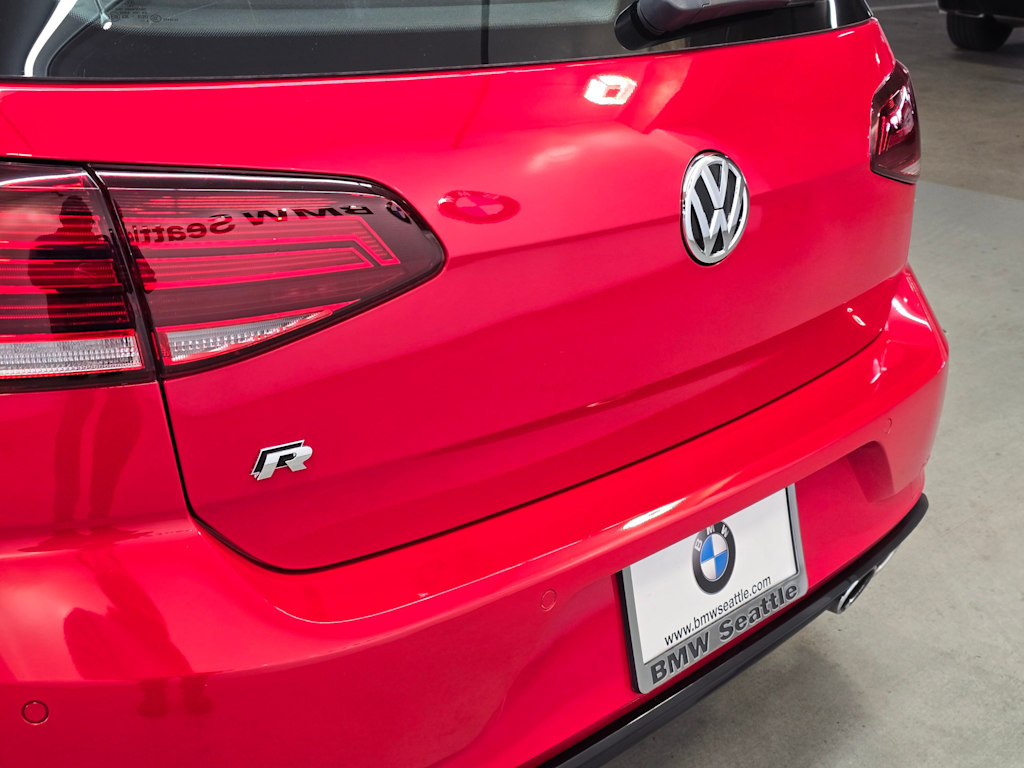 Thumbnail: 2019 Volkswagen Golf - 20