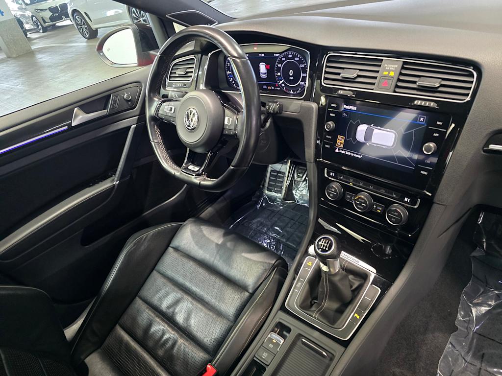 Thumbnail: 2019 Volkswagen Golf - 34