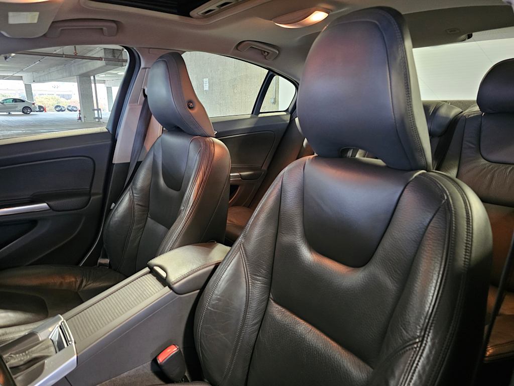 Thumbnail: 2013 Volvo S60 - 12