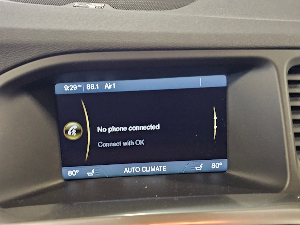 Thumbnail: 2013 Volvo S60 - 15