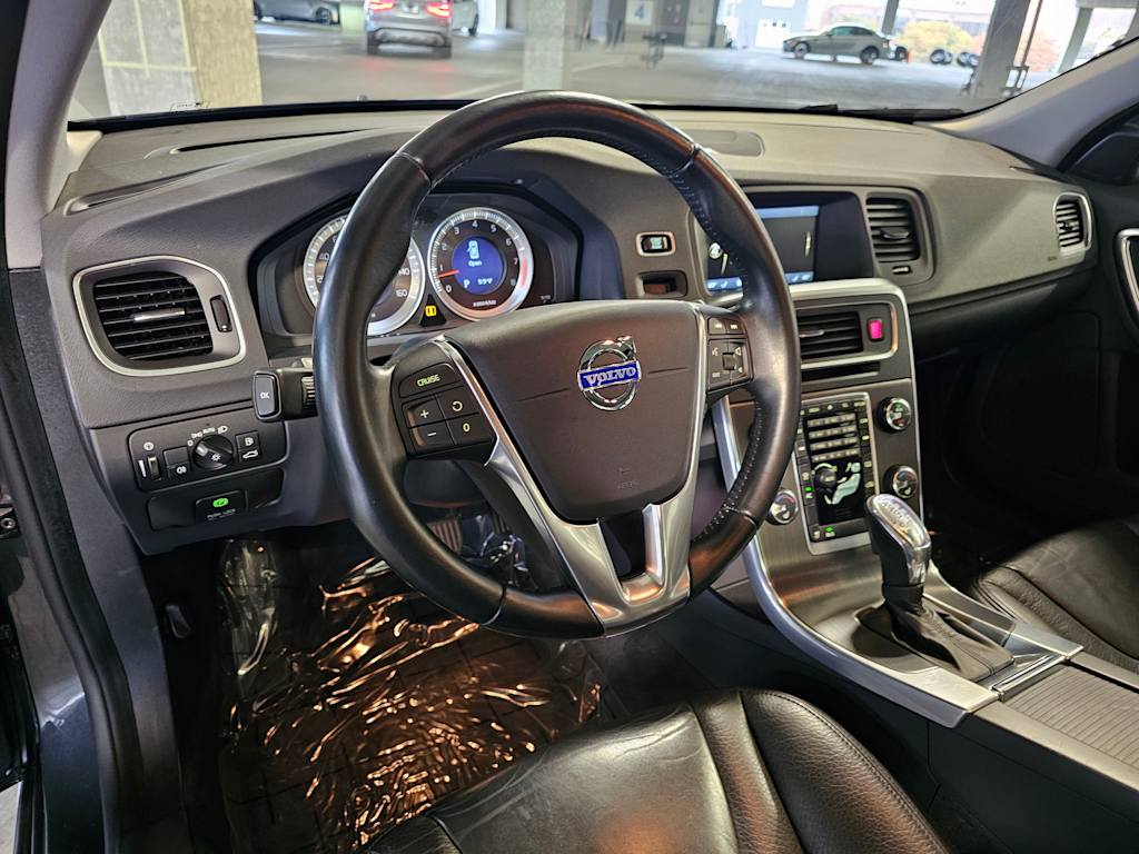 Thumbnail: 2013 Volvo S60 - 2