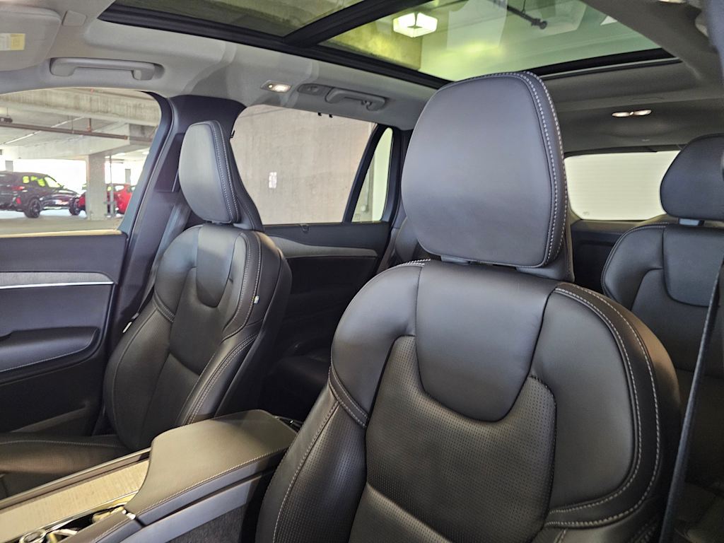 Thumbnail: 2025 Volvo XC90 - 11