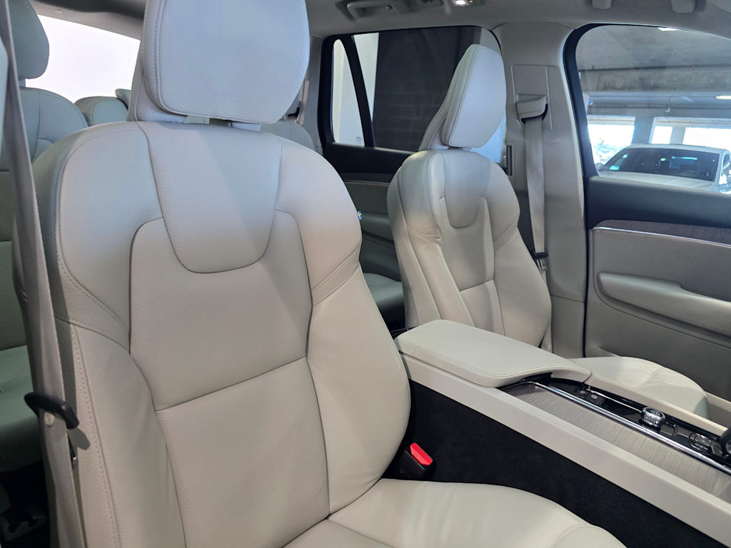 Thumbnail: 2023 Volvo XC90 - 11