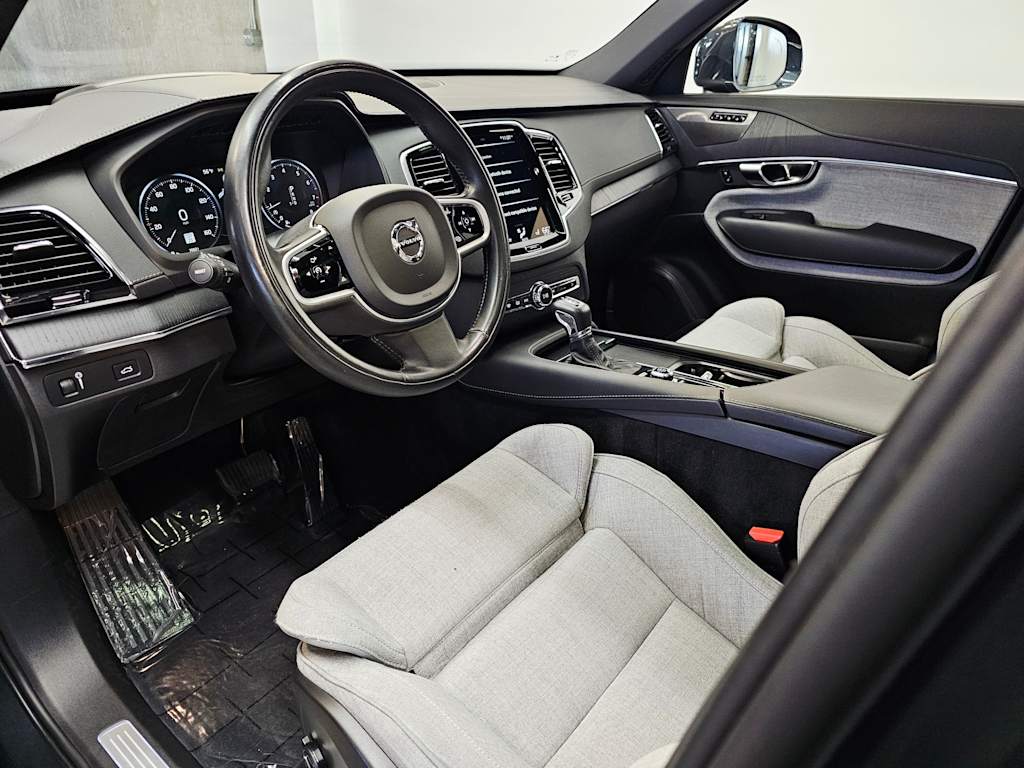 Thumbnail: 2021 Volvo XC90 - 2