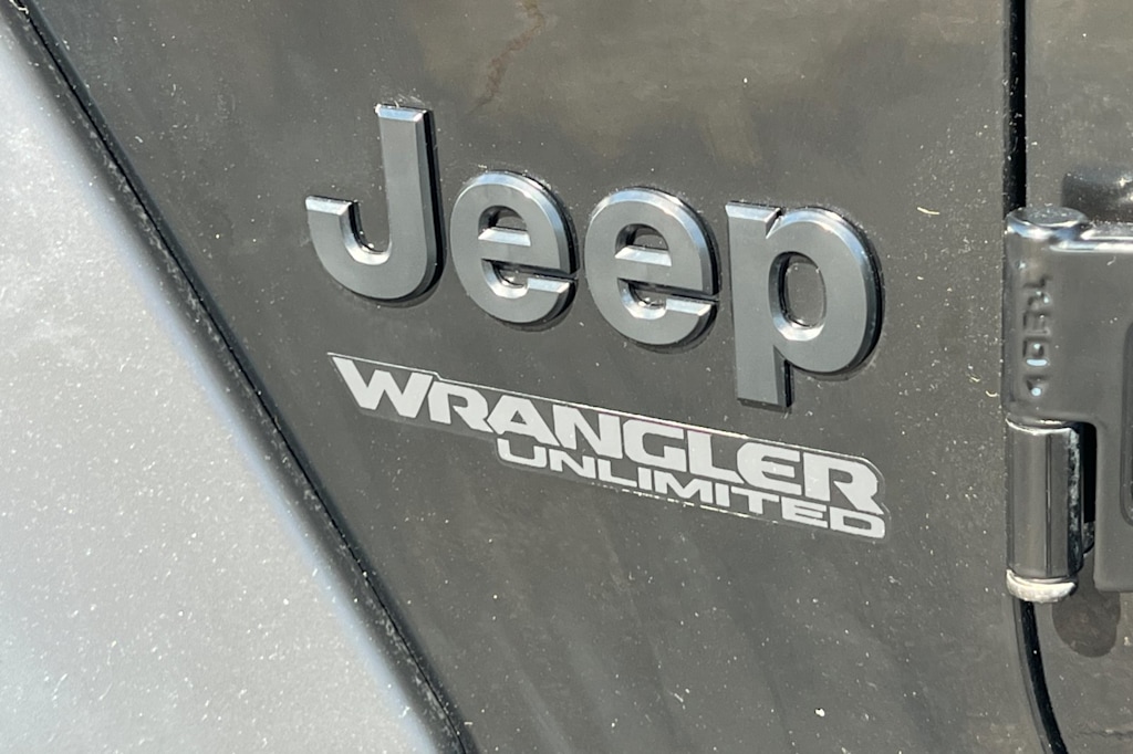 Thumbnail: 2022 Jeep Wrangler - 7