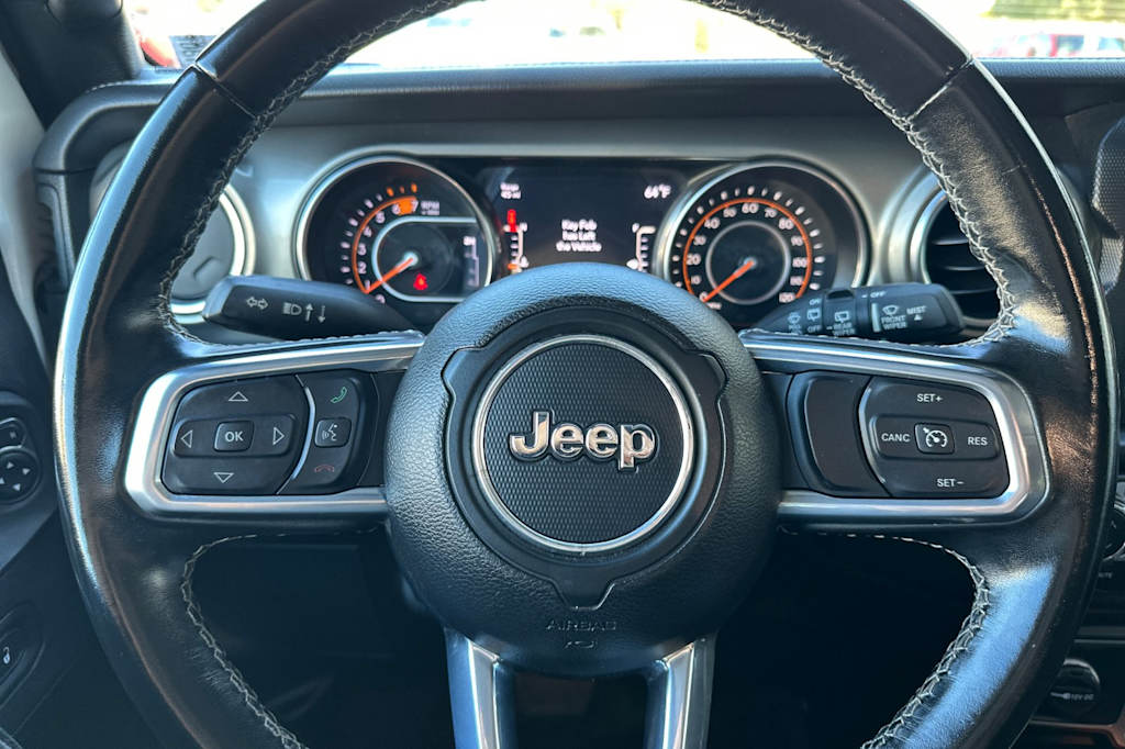 Thumbnail: 2022 Jeep Wrangler - 27