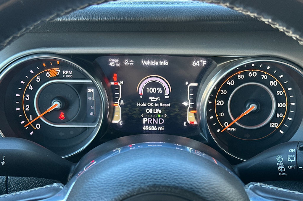 Thumbnail: 2022 Jeep Wrangler - 15