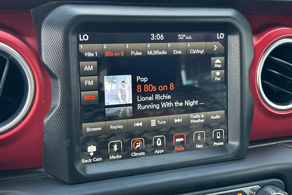 Thumbnail: 2018 Jeep Wrangler - 14