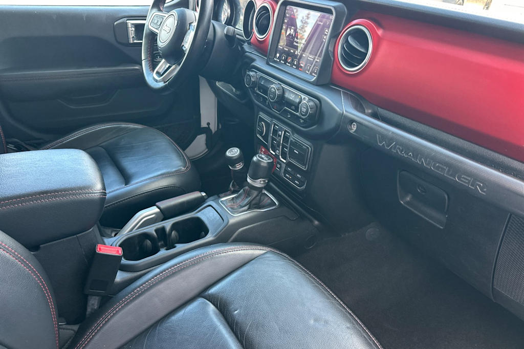 Thumbnail: 2018 Jeep Wrangler - 12