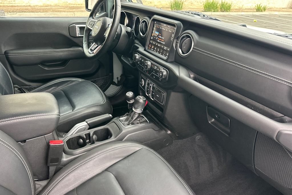 Thumbnail: 2023 Jeep Wrangler - 12