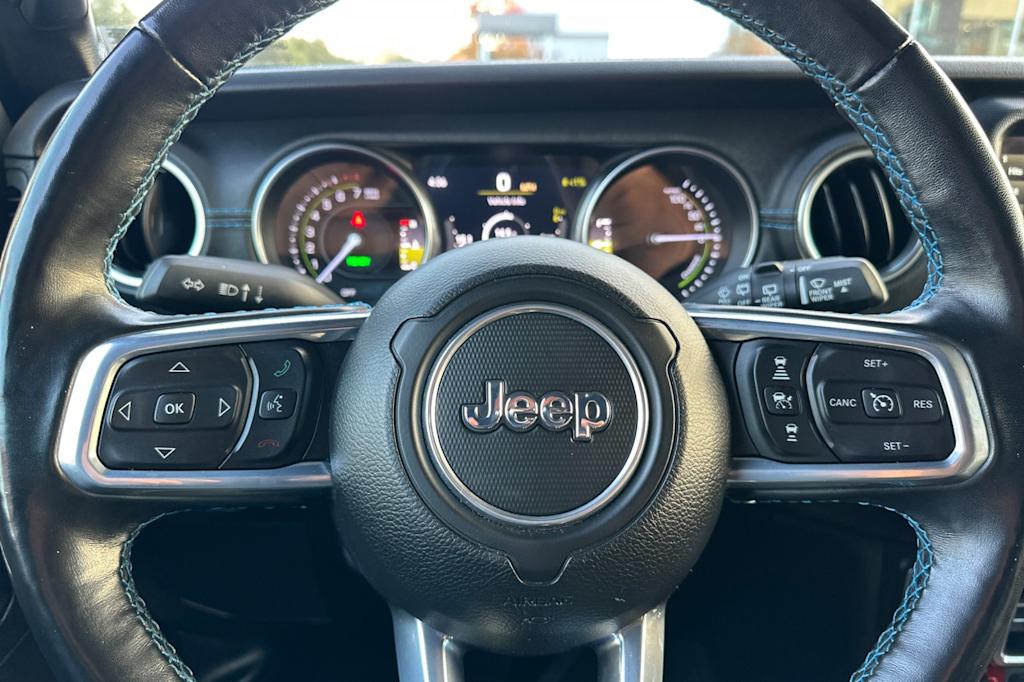 Thumbnail: 2021 Jeep Wrangler - 14