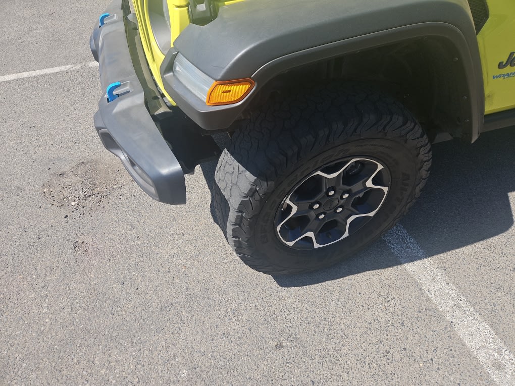 Thumbnail: 2022 Jeep Wrangler - 6
