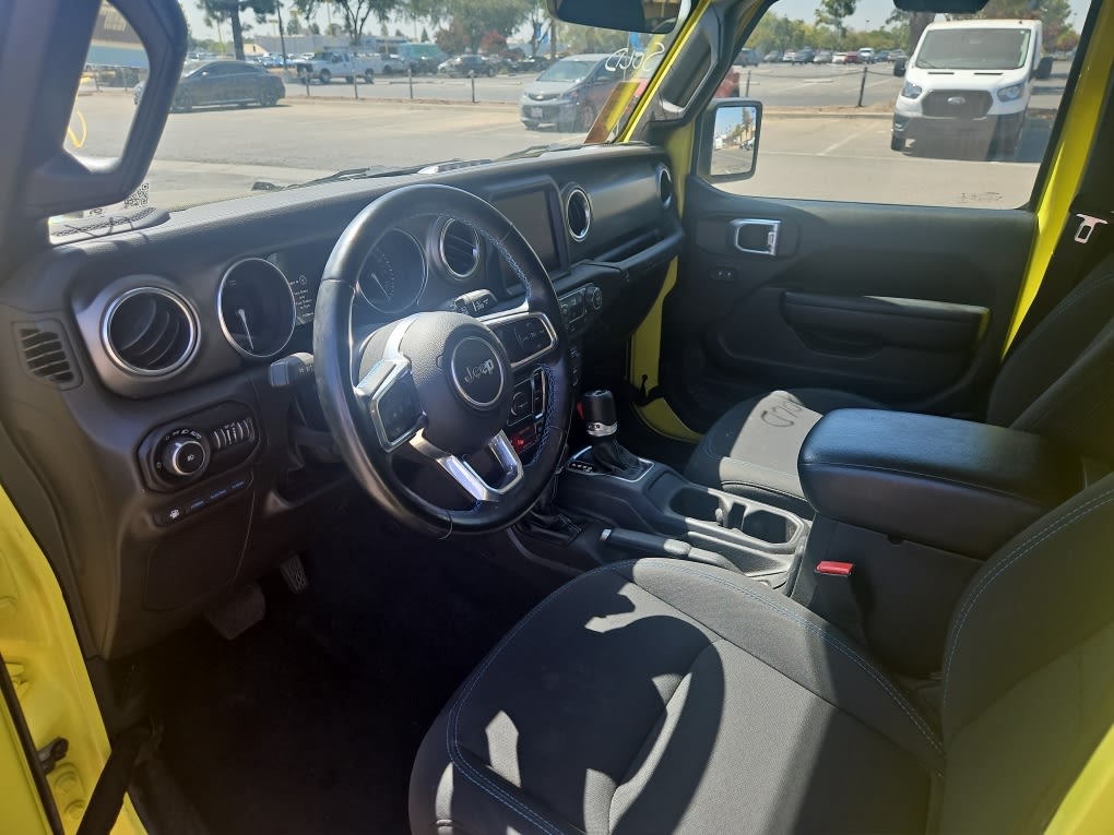 Thumbnail: 2022 Jeep Wrangler - 10