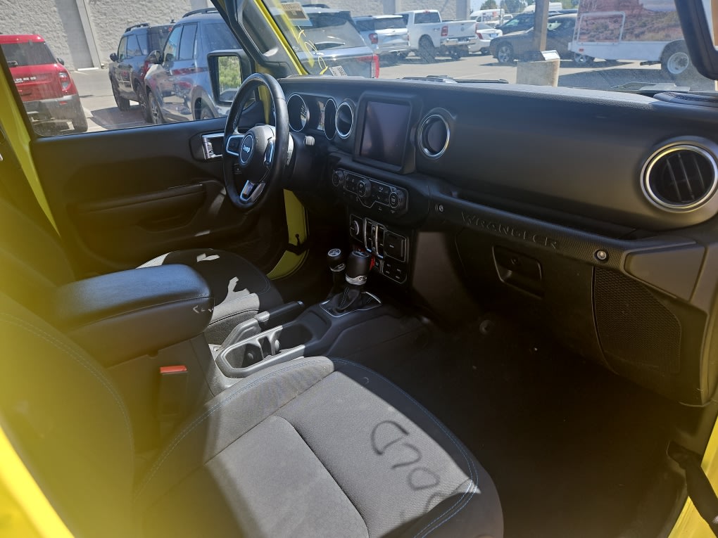 Thumbnail: 2022 Jeep Wrangler - 9