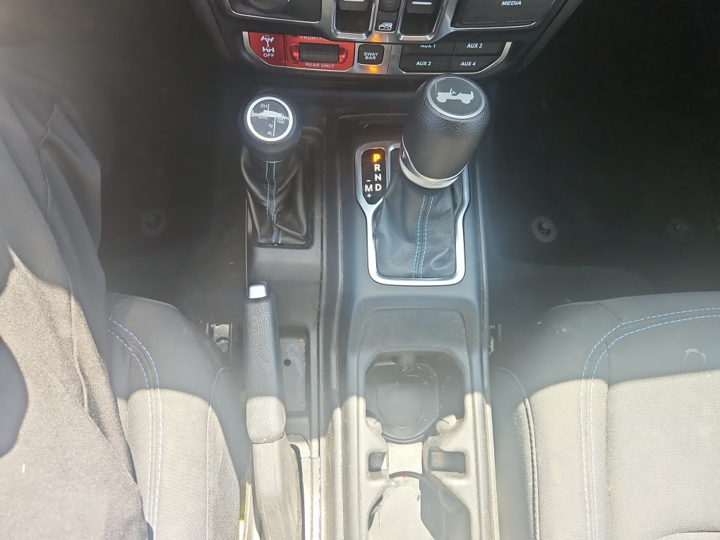 Thumbnail: 2022 Jeep Wrangler - 12