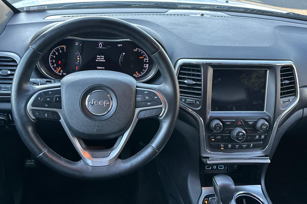 Thumbnail: 2018 Jeep Grand Cherokee - 12