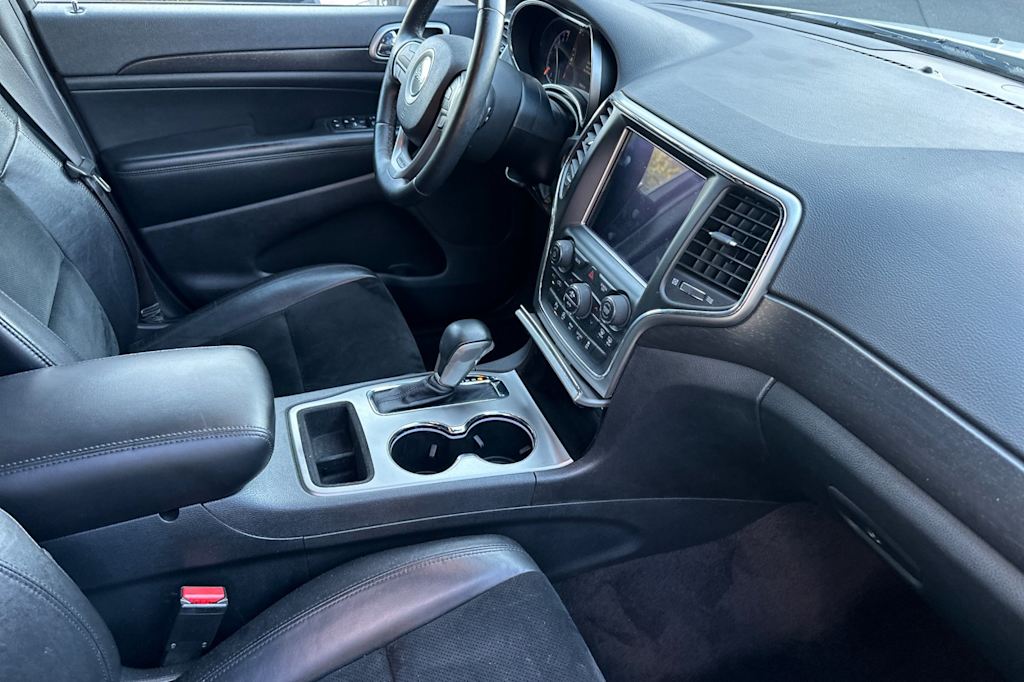 Thumbnail: 2018 Jeep Grand Cherokee - 13