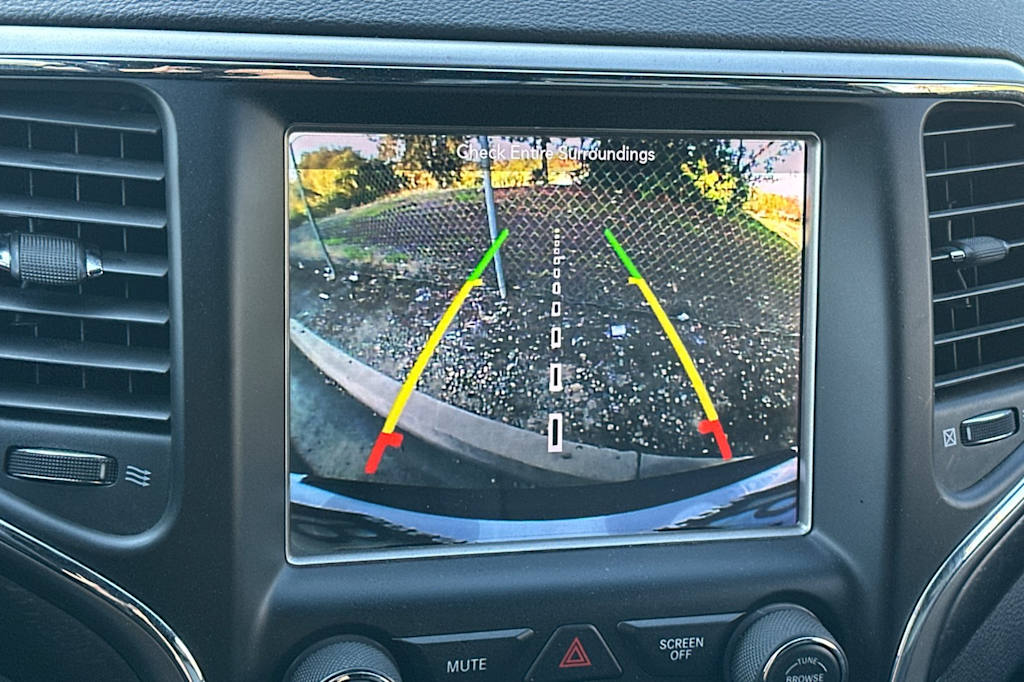 Thumbnail: 2018 Jeep Grand Cherokee - 18