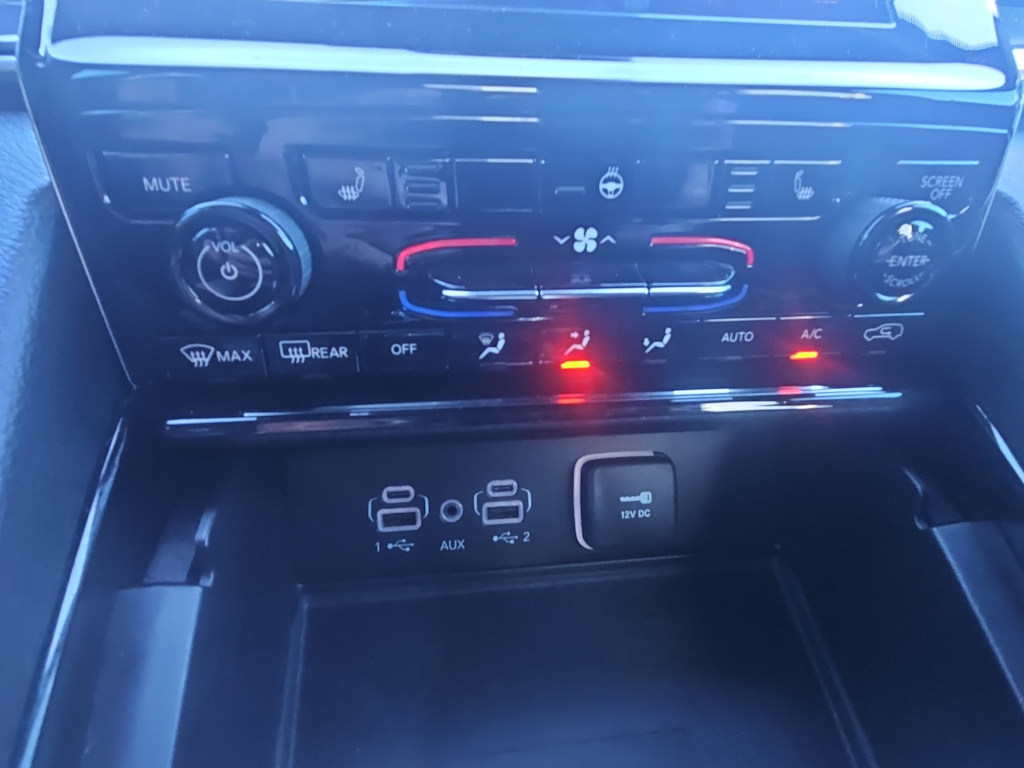Thumbnail: 2023 Jeep Grand Cherokee - 20