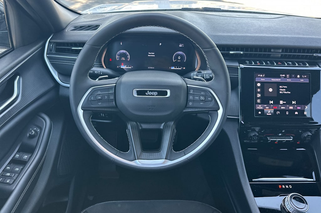 Thumbnail: 2023 Jeep Grand Cherokee - 2
