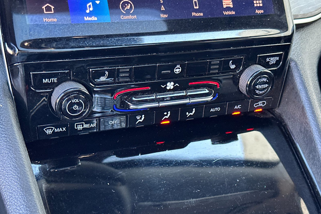 Thumbnail: 2021 Jeep Grand Cherokee L - 25