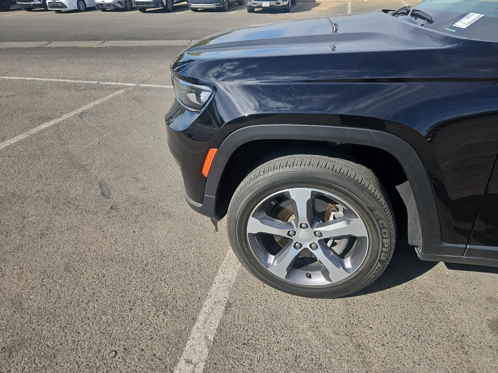 Thumbnail: 2023 Jeep Grand Cherokee L - 7