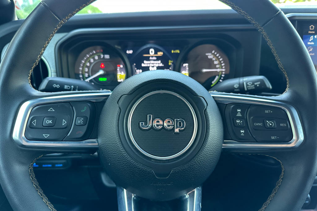 Thumbnail: 2024 Jeep Wrangler - 27