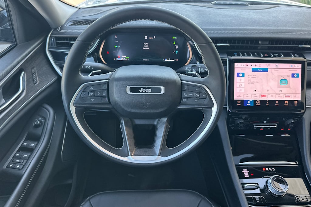Thumbnail: 2023 Jeep Grand Cherokee - 9