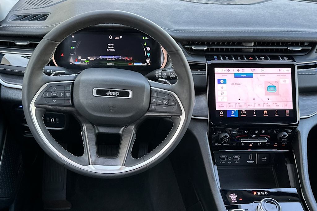Thumbnail: 2023 Jeep Grand Cherokee - 11