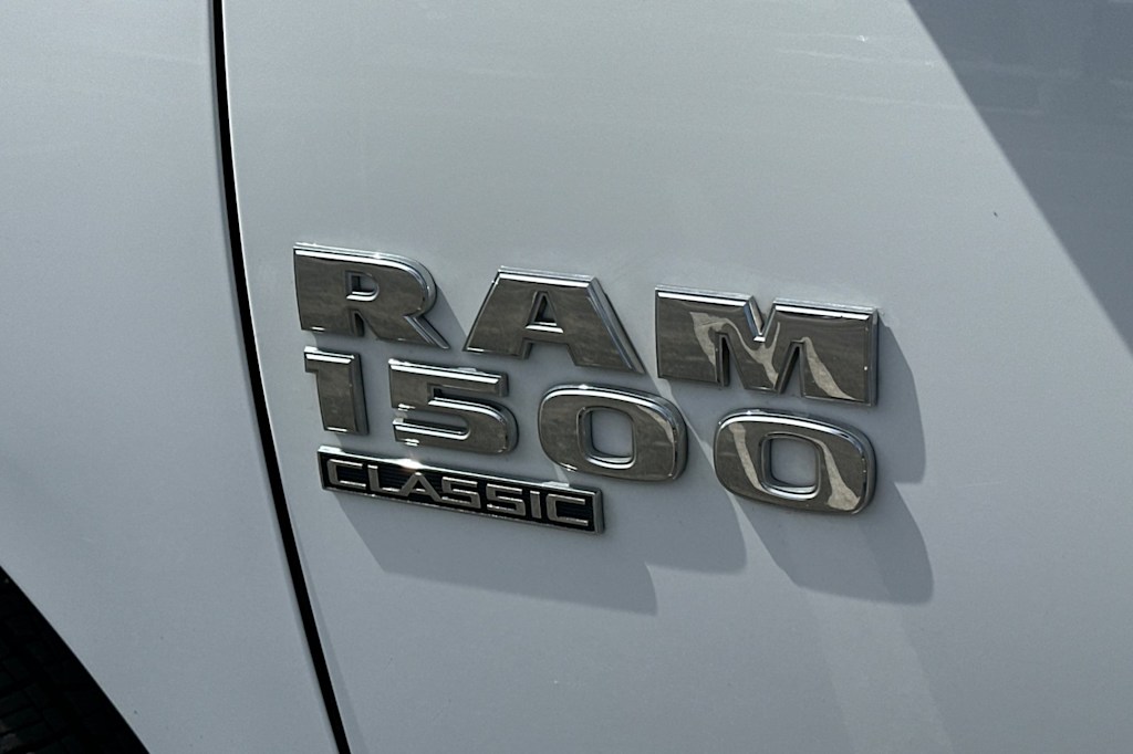 2022 RAM 1500 SLT 7