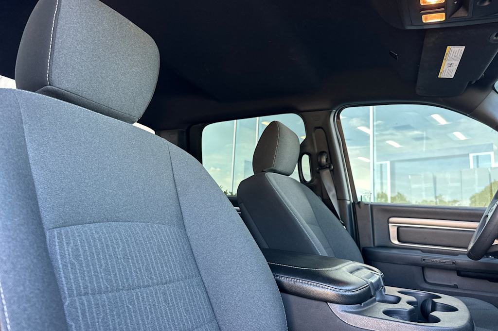 Thumbnail: 2024 RAM 1500 - 10